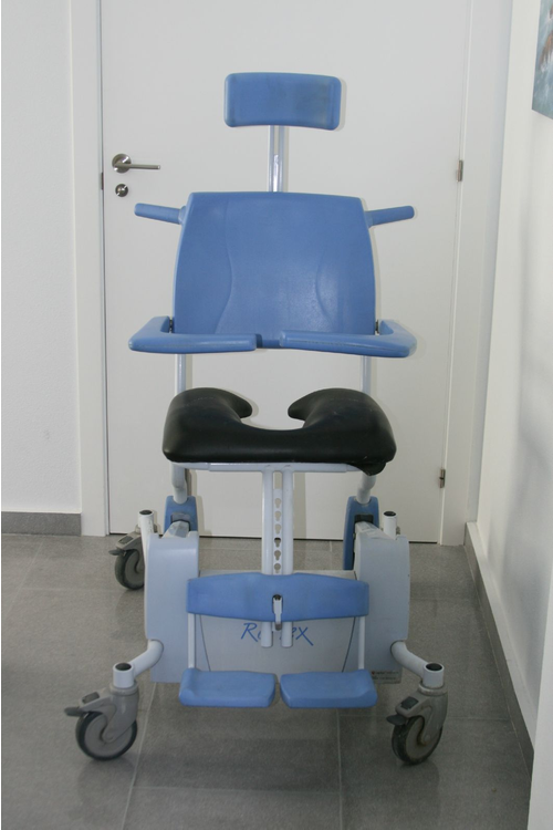 Reflex Shower-Toilet chair, electrically adjustable